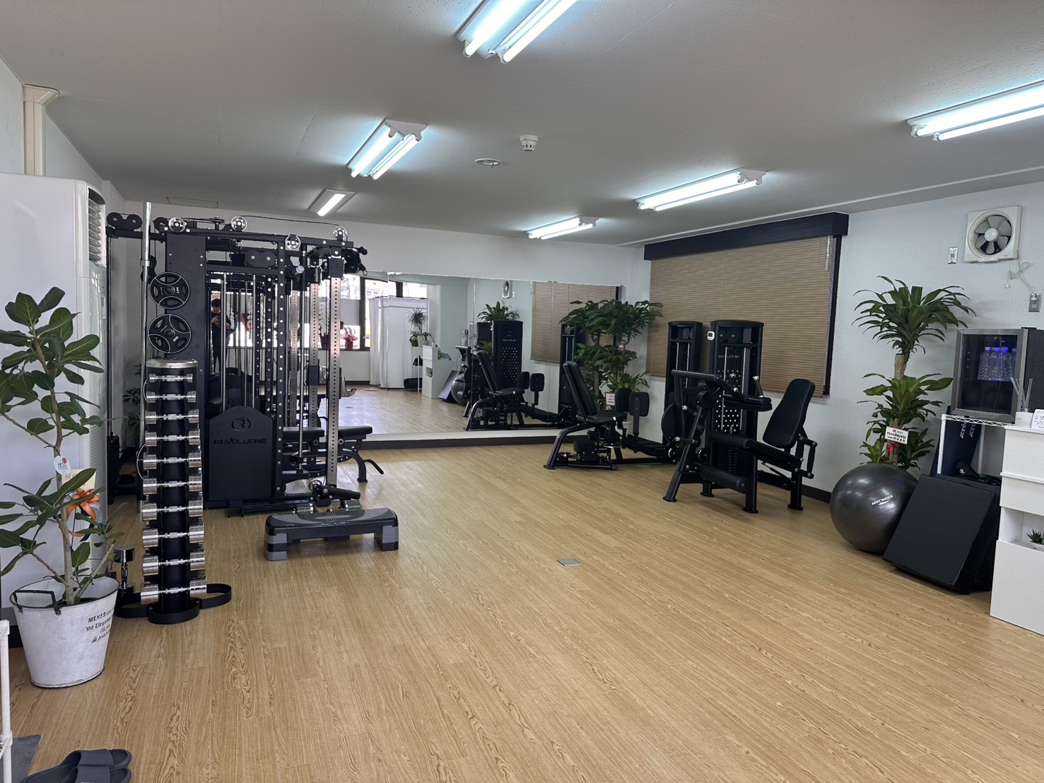 鹿児島市 パーソナルジム ONESTEP GYM 無料体験 トレーニング環境